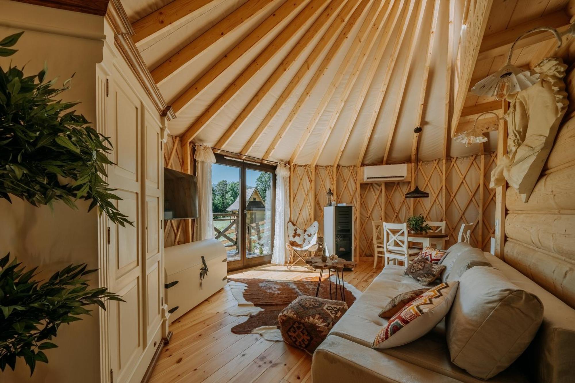 Jurta Na Wypasie - Luksusowy Namiot Z Widokiem Na Gory - Jacuzzi, Sauna, Split Ac, Private, Star View Zakopane Buitenkant foto